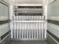 日野レンジャー冷凍車（冷蔵車）中型（4t）[写真17]