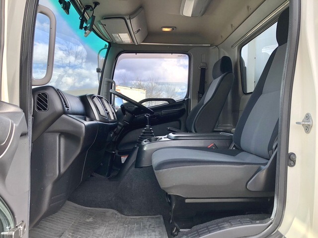 日野レンジャー冷凍車（冷蔵車）中型（4t）[写真30]