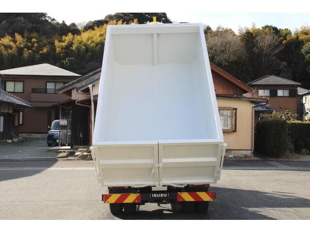 いすゞエルフコンテナ専用車小型（2t・3t）[写真21]