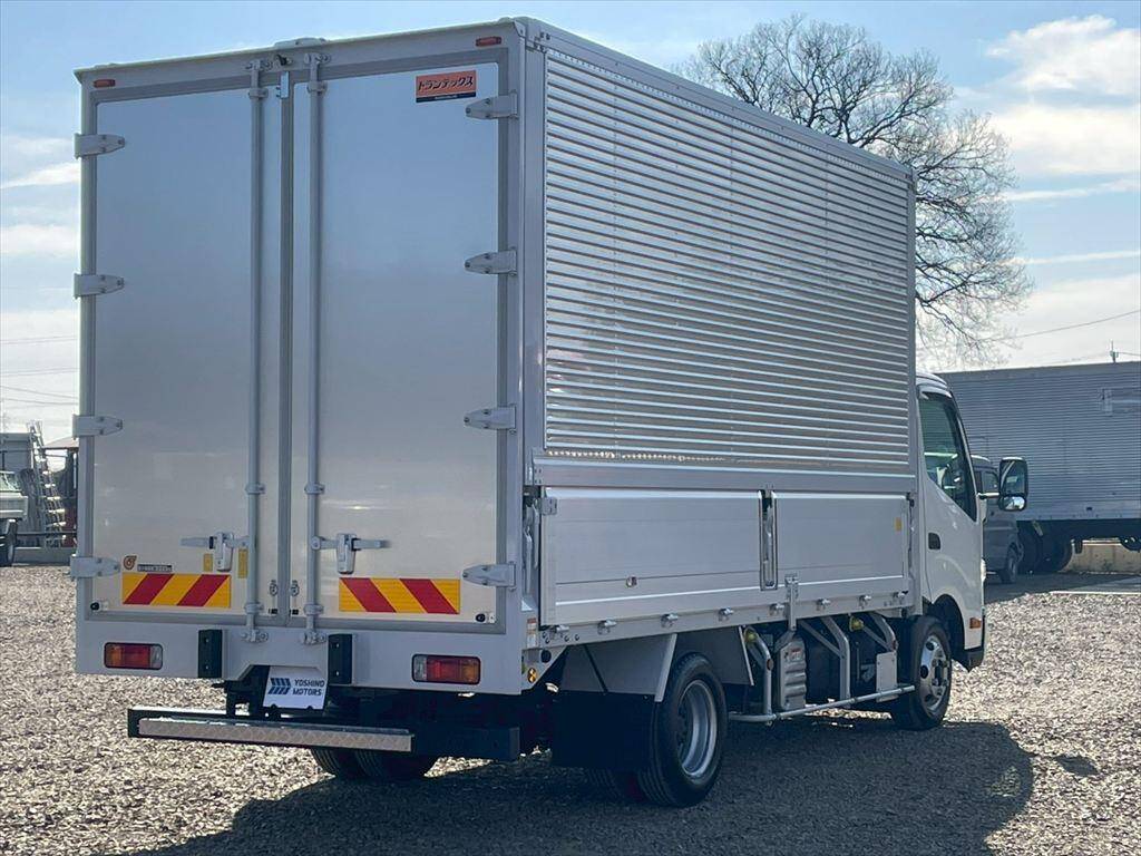 日野デュトロアルミウイング小型（2t・3t）[写真04]