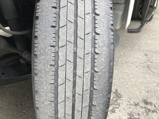 日産アトラスアルミバン小型（2t・3t）[写真12]