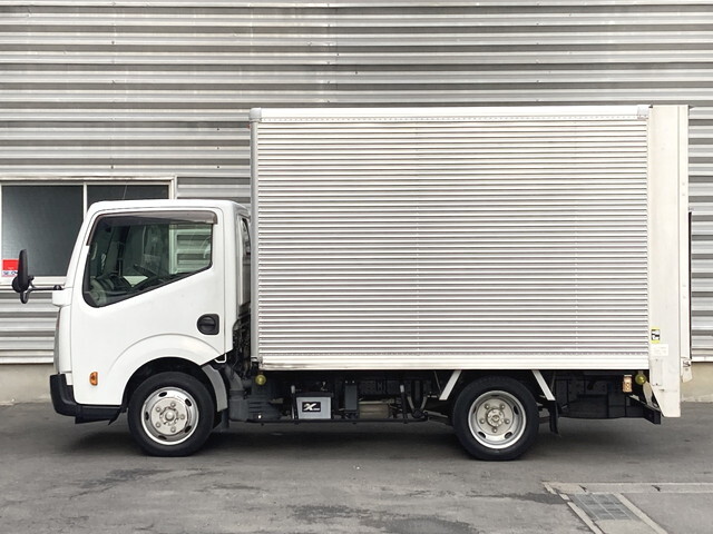 日産アトラスアルミバン小型（2t・3t）[写真03]