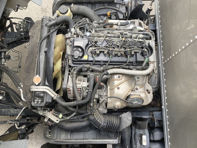 日産アトラスアルミバン小型（2t・3t）[写真06]