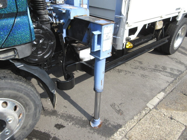 トヨタトヨエースクレーン4段小型（2t・3t）[写真13]