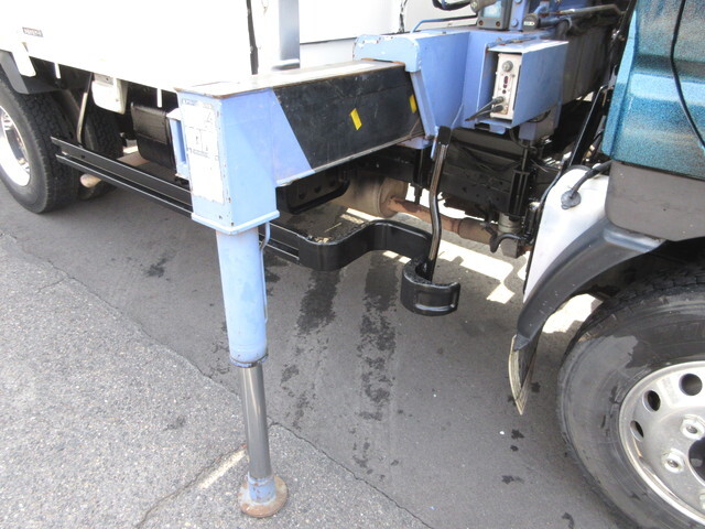 トヨタトヨエースクレーン4段小型（2t・3t）[写真14]