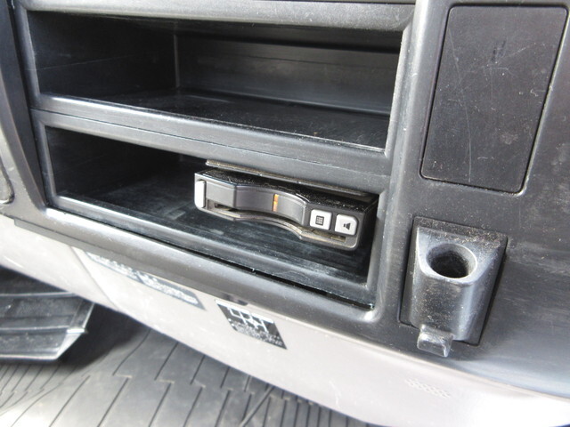 トヨタトヨエースクレーン4段小型（2t・3t）[写真27]