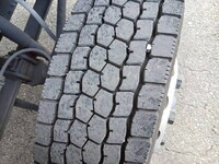 いすゞフォワードアルミウイング中型（4t）[写真17]