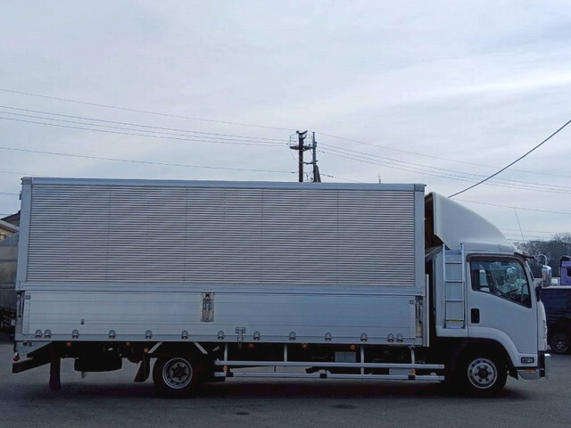 いすゞフォワードアルミウイング中型（4t）[写真07]