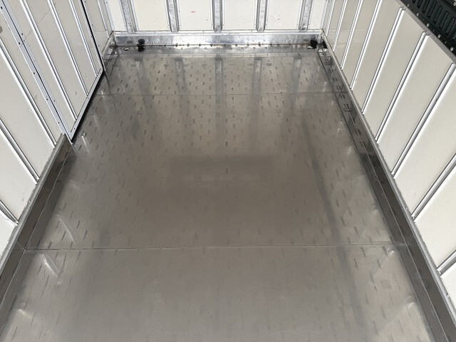 三菱ふそうキャンター冷凍車（冷蔵車）小型（2t・3t）[写真11]