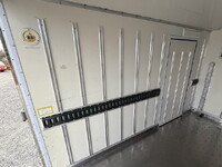 三菱ふそうキャンター冷凍車（冷蔵車）小型（2t・3t）[写真15]