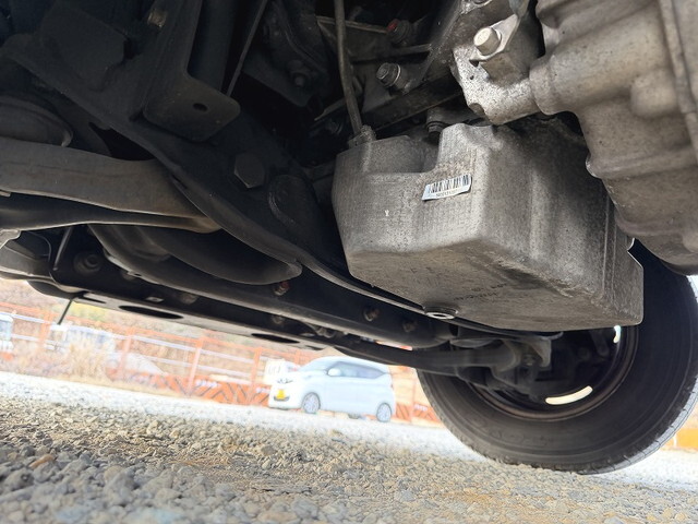 三菱ふそうキャンター冷凍車（冷蔵車）小型（2t・3t）[写真22]