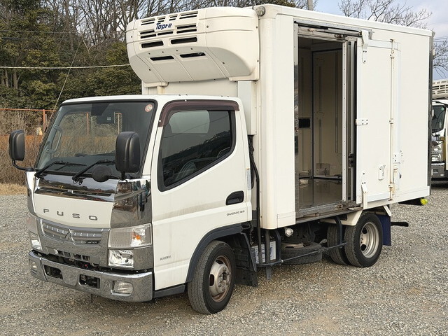 三菱ふそうキャンター冷凍車（冷蔵車）小型（2t・3t）[写真03]