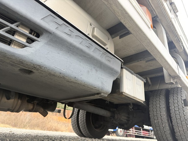 日野デュトロ冷凍車（冷蔵車）小型（2t・3t）[写真21]