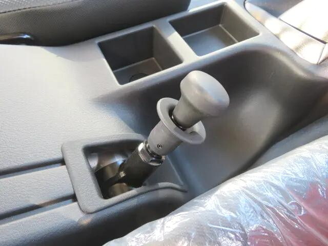 三菱ふそうファイターダンプ中型（4t）[写真18]