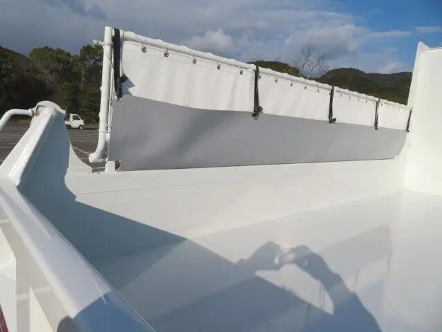 三菱ふそうファイターダンプ中型（4t）[写真23]