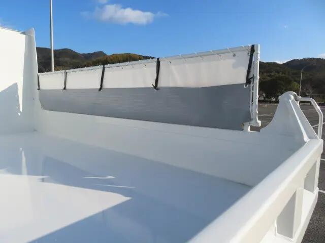 三菱ふそうファイターダンプ中型（4t）[写真24]