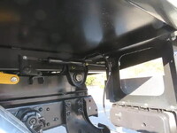 三菱ふそうファイターダンプ中型（4t）[写真33]