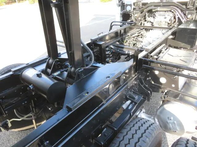 三菱ふそうファイターダンプ中型（4t）[写真37]