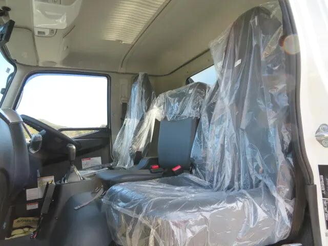 三菱ふそうファイターダンプ中型（4t）[写真09]