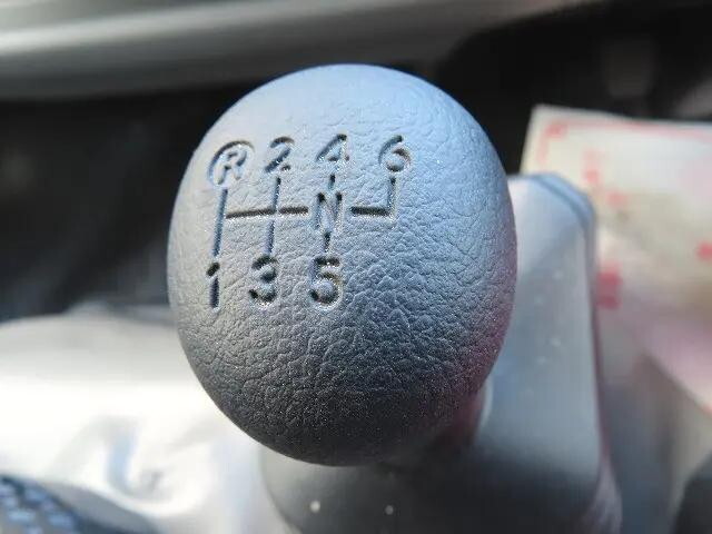 日野デュトロ冷凍車（冷蔵車）小型（2t・3t）[写真15]