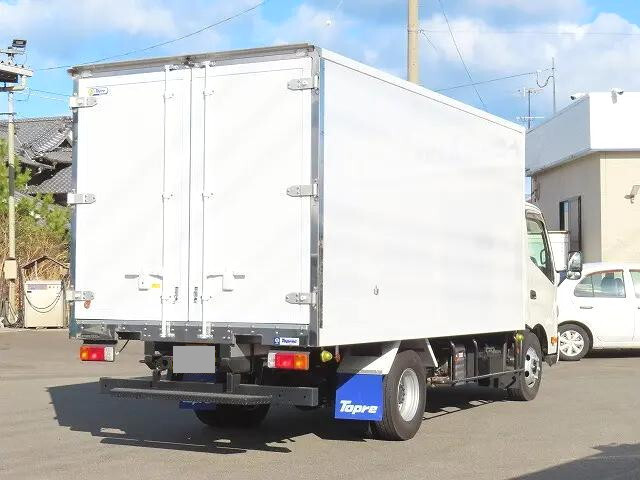 日野デュトロ冷凍車（冷蔵車）小型（2t・3t）[写真02]