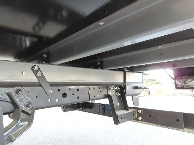 日野デュトロ冷凍車（冷蔵車）小型（2t・3t）[写真36]