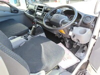 日野デュトロ冷凍車（冷蔵車）小型（2t・3t）[写真09]