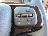 三菱ふそうキャンター平ボディ小型（2t・3t）[写真17]