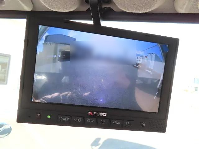 三菱ふそうキャンター平ボディ小型（2t・3t）[写真18]