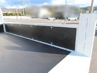 三菱ふそうキャンター平ボディ小型（2t・3t）[写真26]