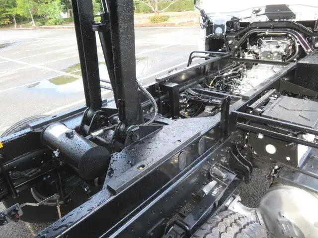 三菱ふそうファイターダンプ中型（4t）[写真37]