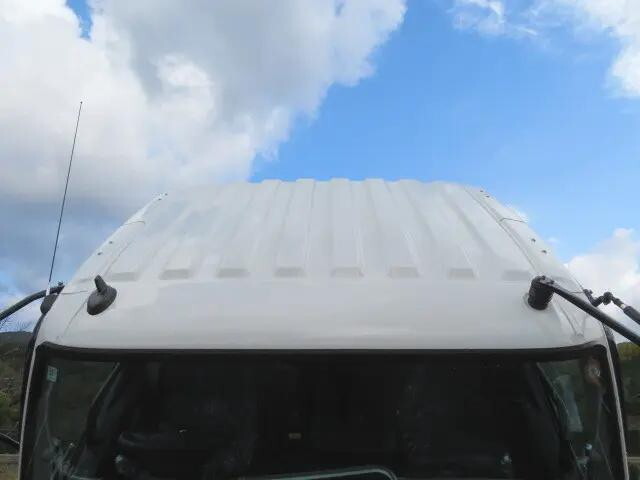 三菱ふそうファイターダンプ中型（4t）[写真06]