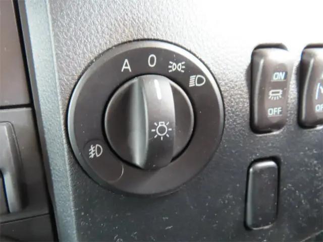 三菱ふそうファイターアルミブロック中型（4t）[写真17]