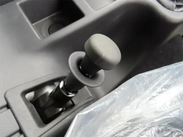 三菱ふそうファイターアルミブロック中型（4t）[写真21]