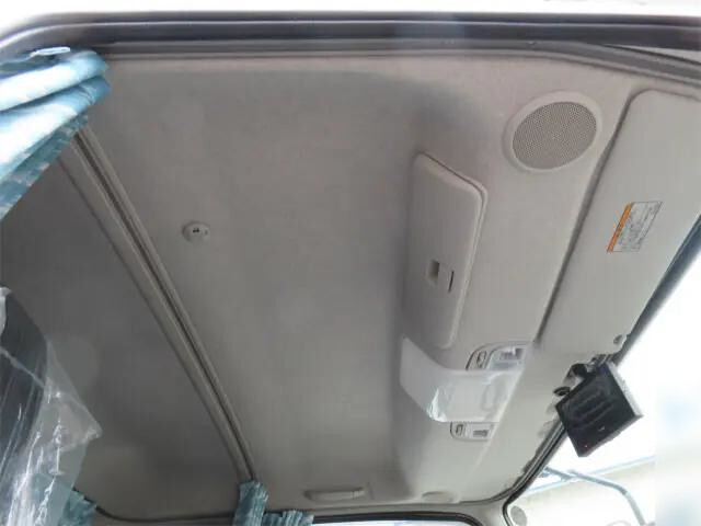 三菱ふそうファイターアルミブロック中型（4t）[写真23]