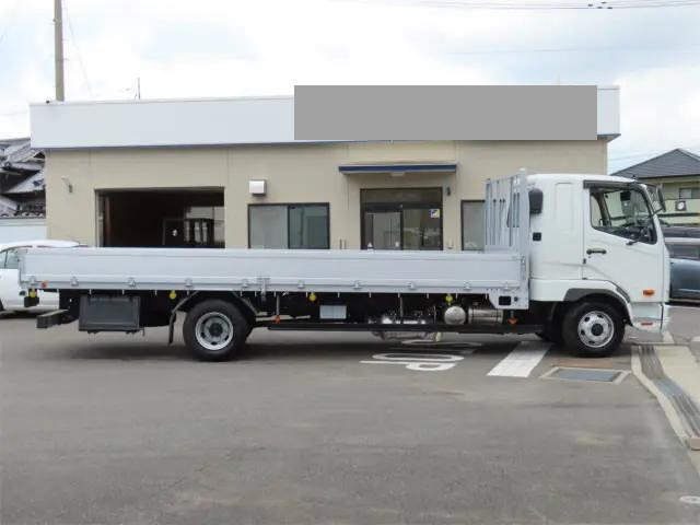 三菱ふそうファイターアルミブロック中型（4t）[写真04]