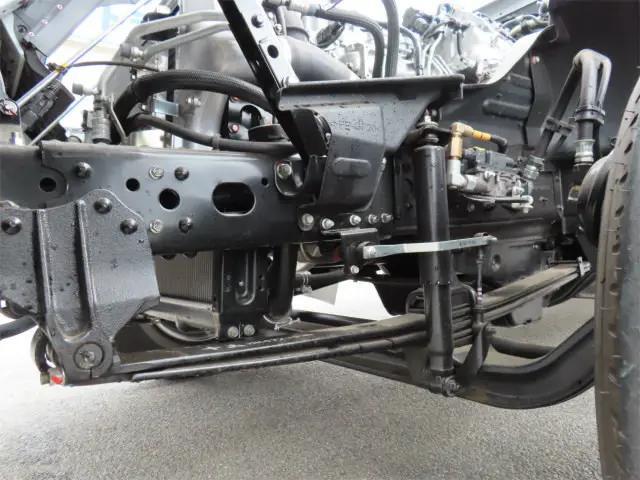 三菱ふそうファイターアルミブロック中型（4t）[写真40]