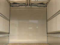 三菱ふそうファイターアルミウイング中型（4t）[写真22]