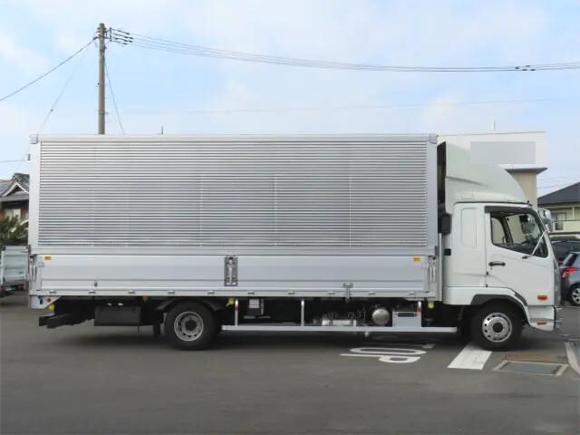 三菱ふそうファイターアルミウイング中型（4t）[写真04]