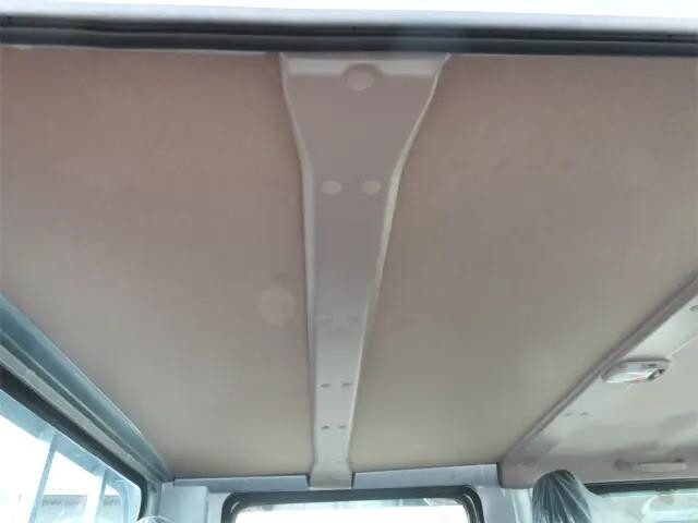 三菱ふそうキャンターダブルキャブ（Wキャブ）小型（2t・3t）[写真23]