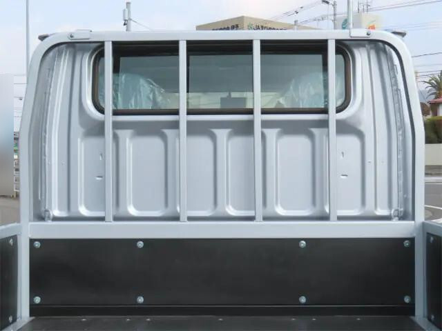 三菱ふそうキャンターダブルキャブ（Wキャブ）小型（2t・3t）[写真25]