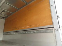 いすゞフォワードアルミウイング増トン（6t・8t）[写真24]