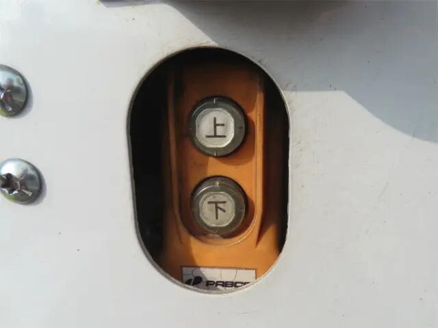 いすゞフォワードアルミウイング増トン（6t・8t）[写真31]