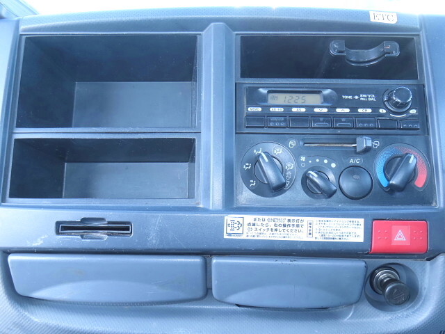 いすゞエルフダンプ小型（2t・3t）[写真24]