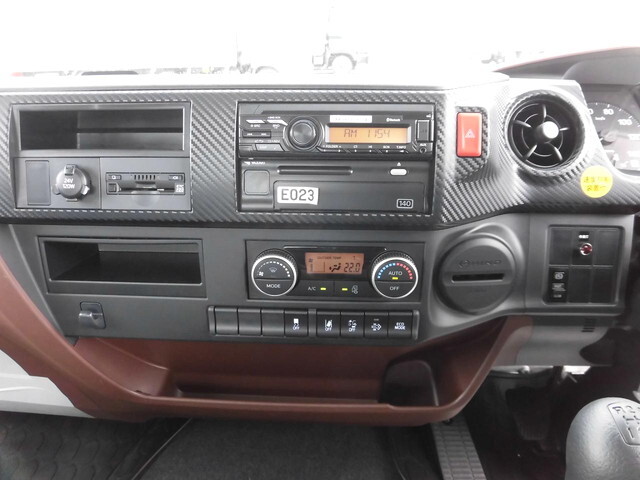 日野レンジャーアルミブロック増トン（6t・8t）[写真20]