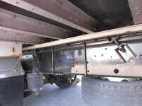 いすゞギガアルミウイング大型（10t）[写真14]