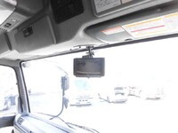 いすゞギガアルミウイング大型（10t）[写真20]