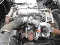 いすゞギガアルミウイング大型（10t）[写真28]