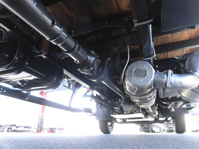 三菱ふそうファイタークレーン4段中型（4t）[写真16]