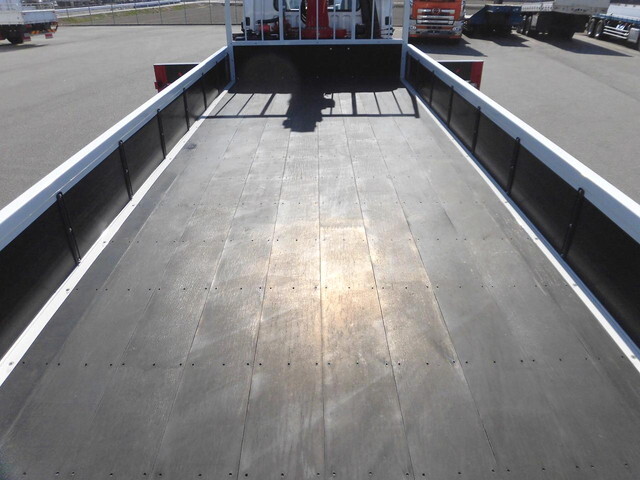 三菱ふそうファイタークレーン4段中型（4t）[写真09]